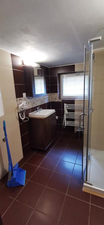 Apartmany Janka + Camp Bešeňová Exterior foto